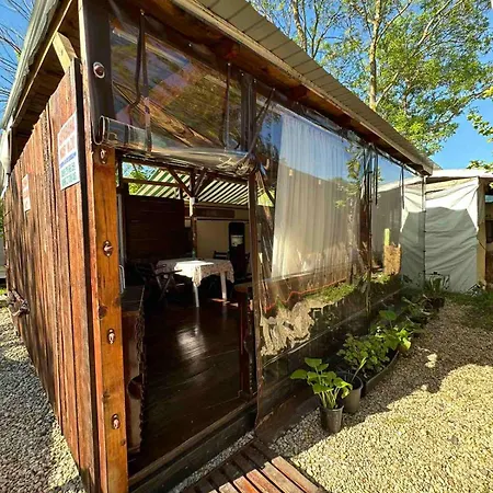 Camping каравана мая